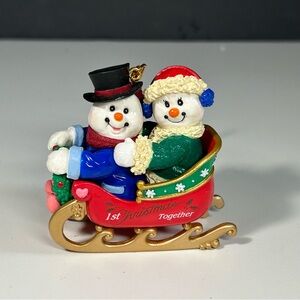Mistletoe Magic Collectible Our 1st Christmas Him & Her Snowmen  Ornament 2003